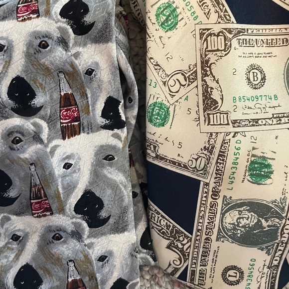 Fun ties - Picture 3 of 8